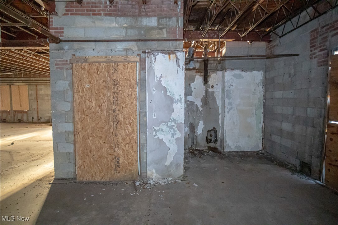 11710 Shaker Boulevard Cleveland OH 44120