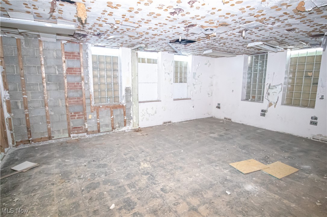 11710 Shaker Boulevard Cleveland OH 44120