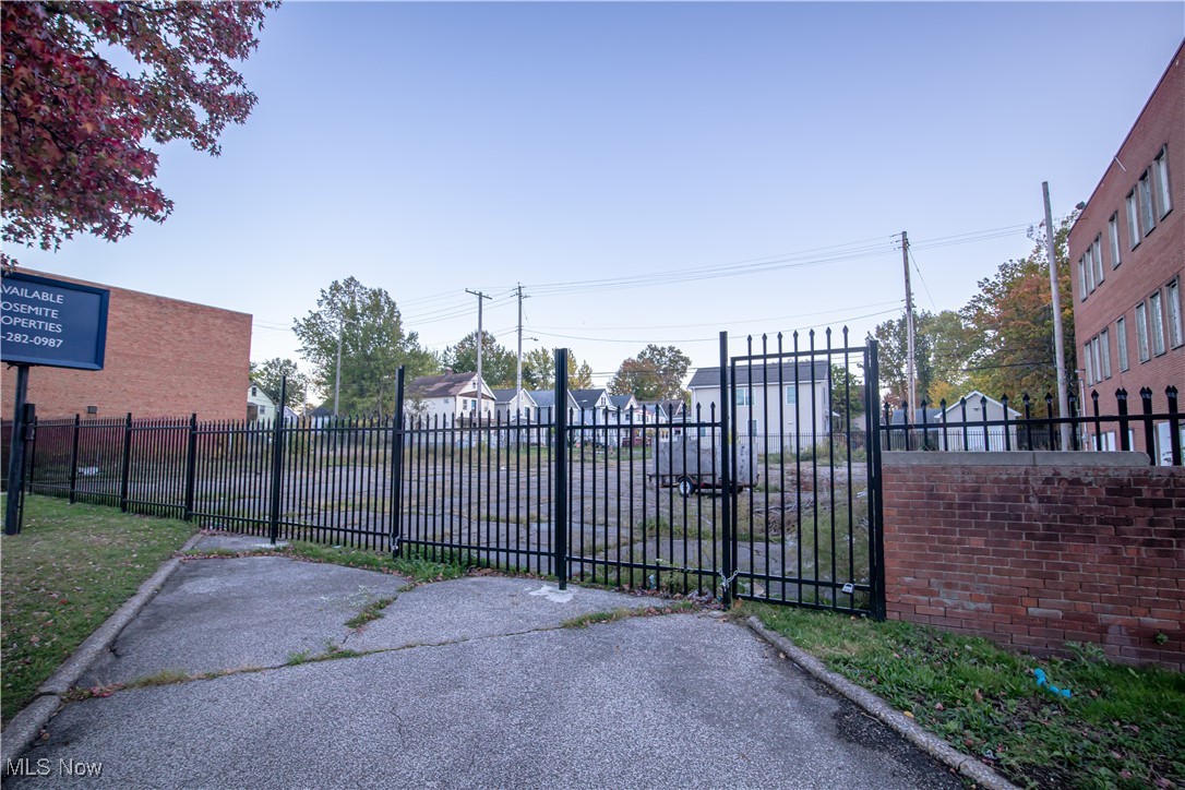 11710 Shaker Boulevard Cleveland OH 44120