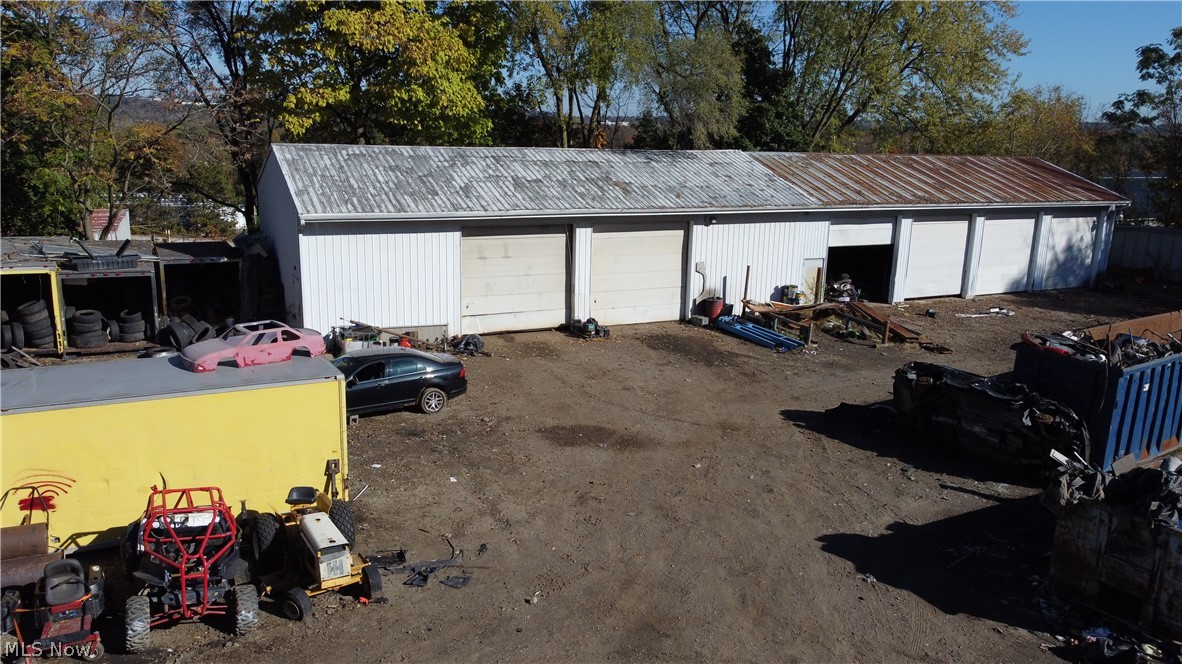 207 N Hillcrest Drive Wooster OH 44691