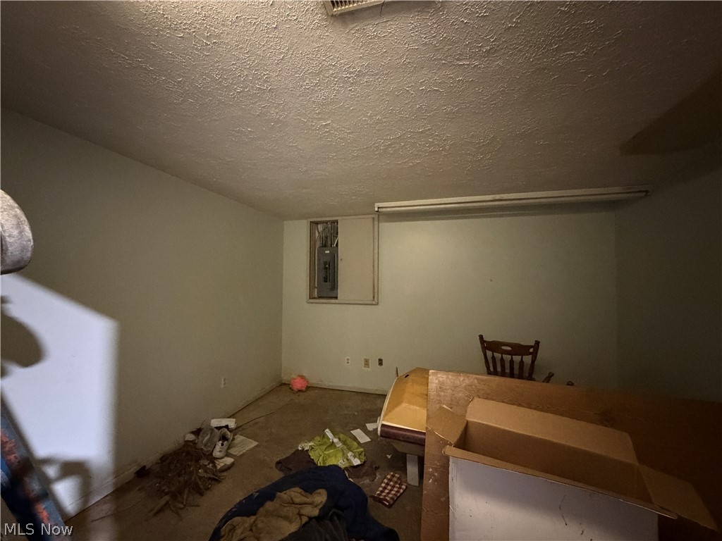 207 N Hillcrest Drive Wooster OH 44691