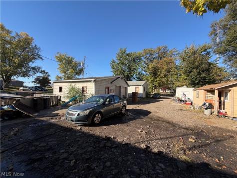 207 N Hillcrest Drive Wooster OH 44691