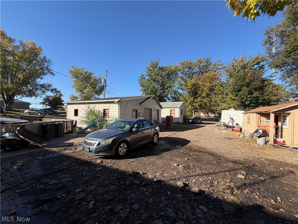 207 N Hillcrest Drive Wooster OH 44691
