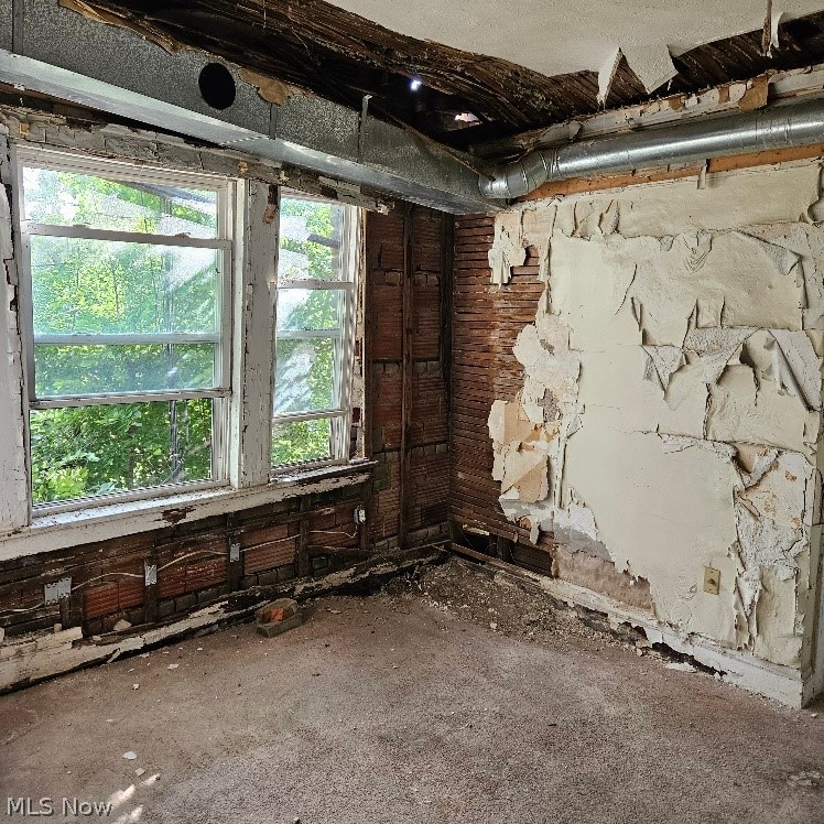 1832 Willowhurst Road Cleveland OH 44112