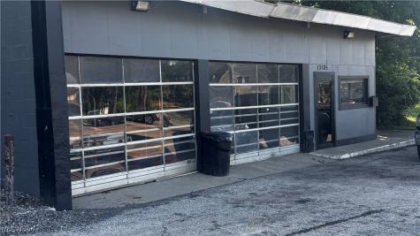 13105 Broadway Avenue Garfield Heights OH 44125