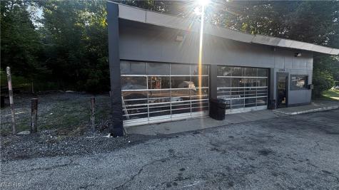13105 Broadway Avenue Garfield Heights OH 44125