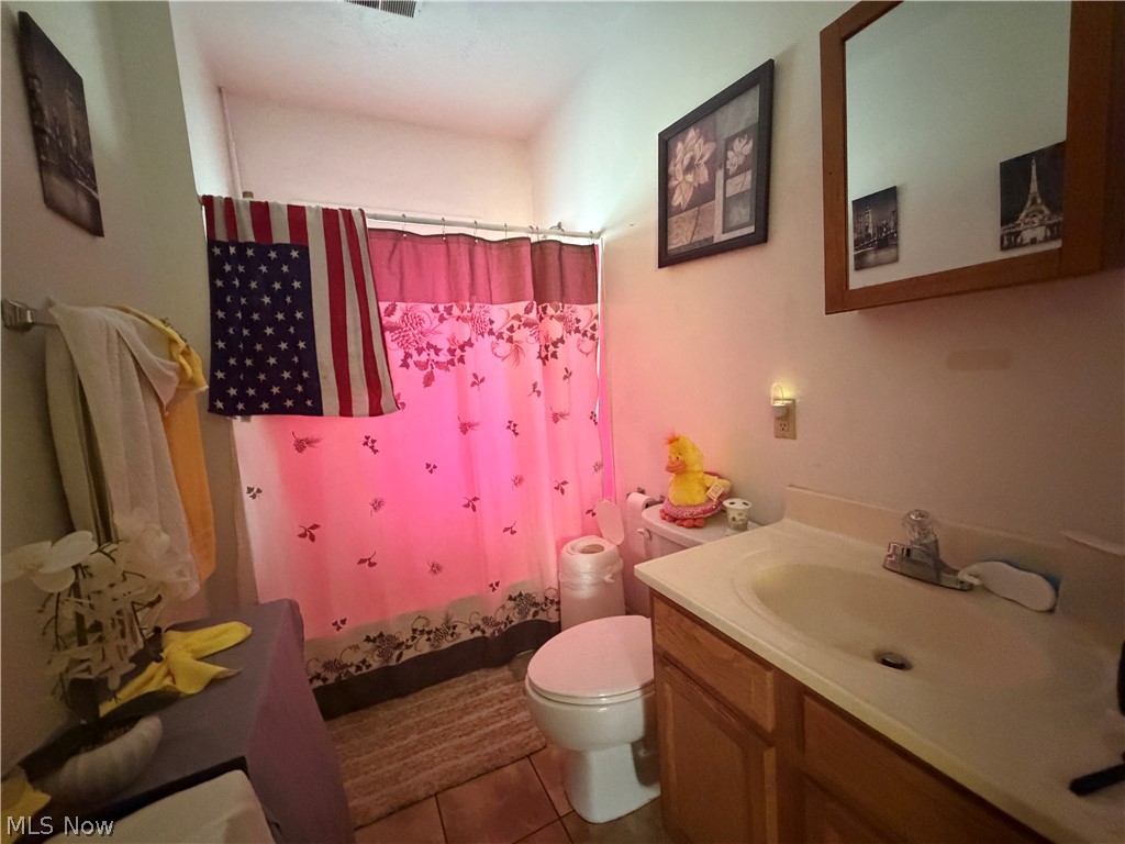 9714 Madison Avenue Cleveland OH 44102