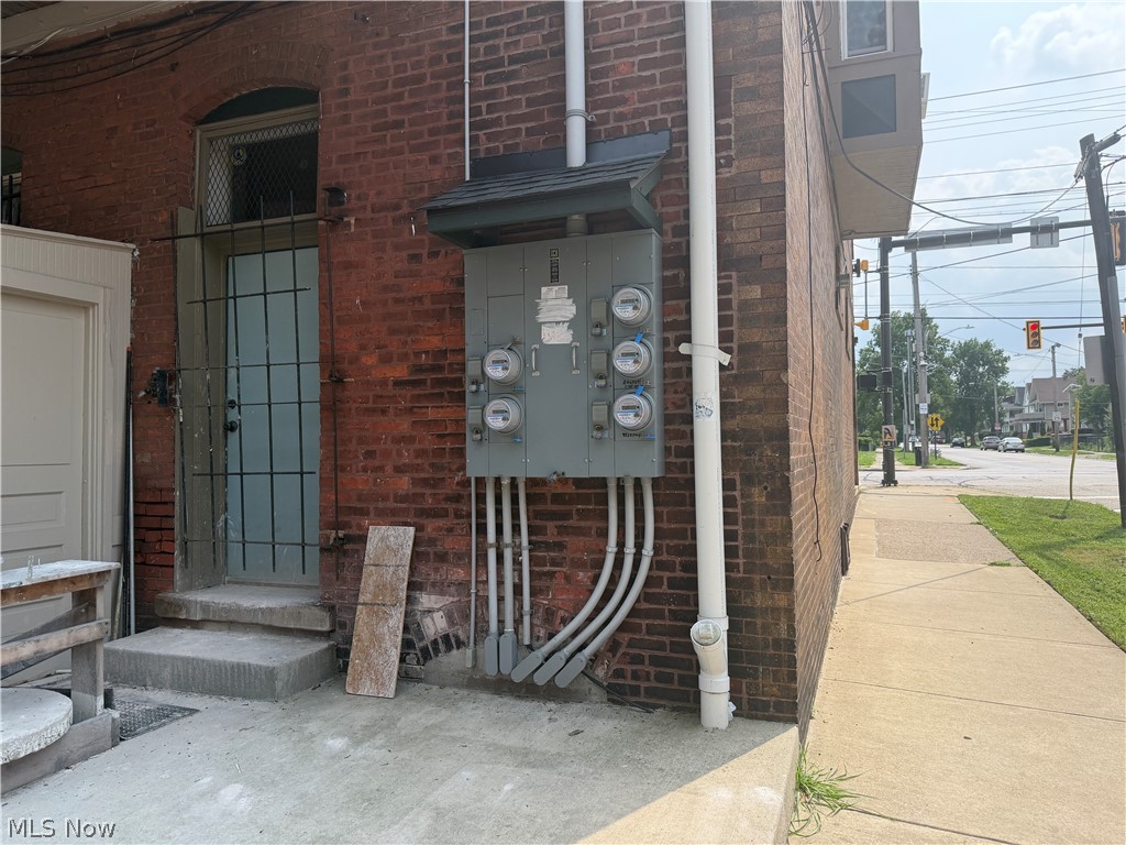 9714 Madison Avenue Cleveland OH 44102