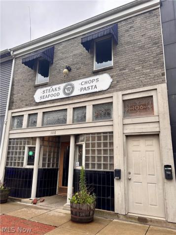 108 E Main Street Louisville OH 44641