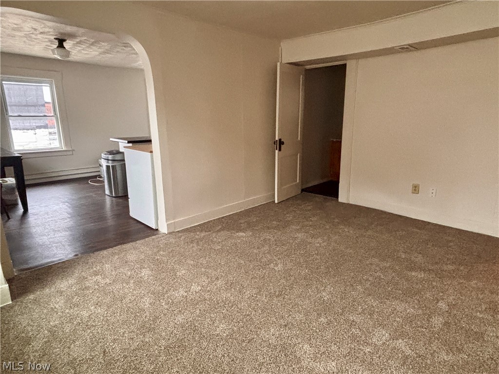 108 E Main Street Louisville OH 44641