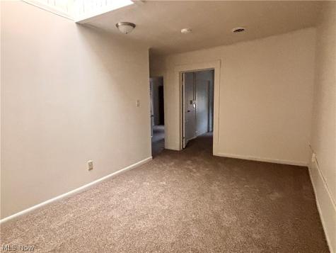 108 E Main Street Louisville OH 44641