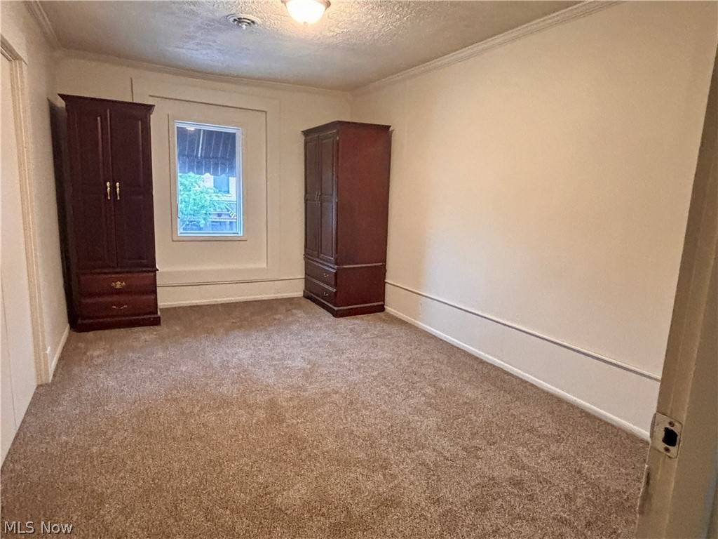108 E Main Street Louisville OH 44641