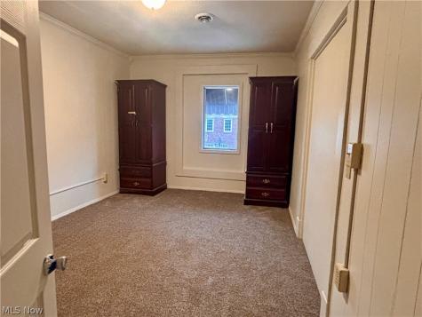 108 E Main Street Louisville OH 44641