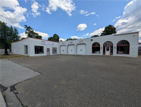 213 Dewey Avenue Cambridge OH 43725