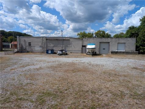 213 Dewey Avenue Cambridge OH 43725