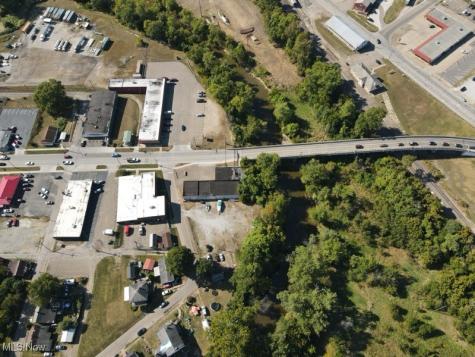 213 Dewey Avenue Cambridge OH 43725