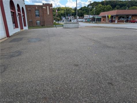 213 Dewey Avenue Cambridge OH 43725