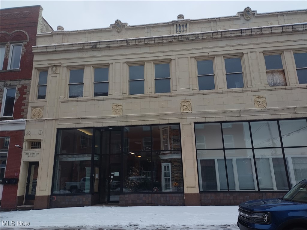 610 Broadway Lorain OH 44052