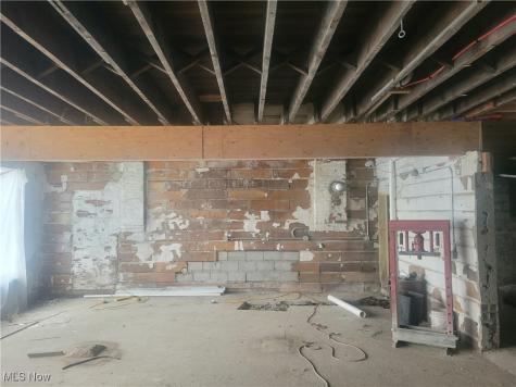 1605 Broadway Lorain OH 44052