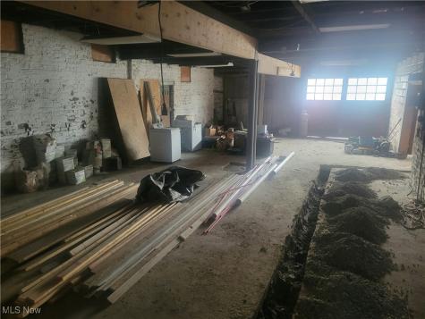 1605 Broadway Lorain OH 44052