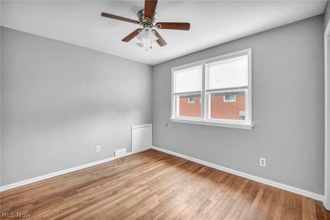 885 S Green Road South Euclid OH 44121