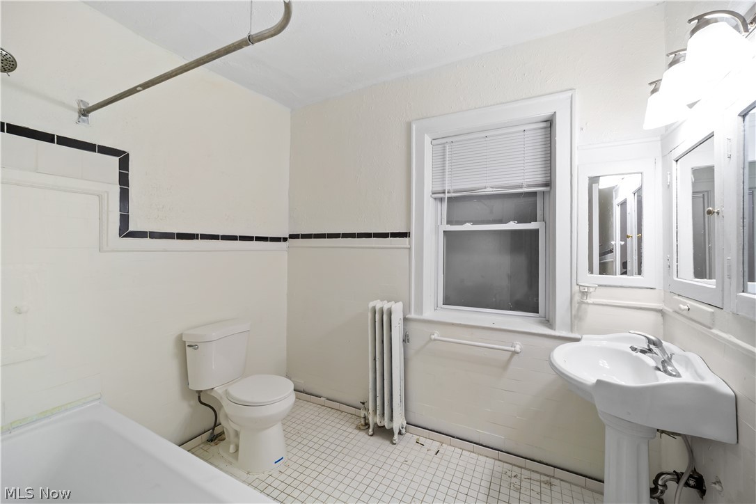 2729 Euclid Heights Boulevard Cleveland Heights OH 44106