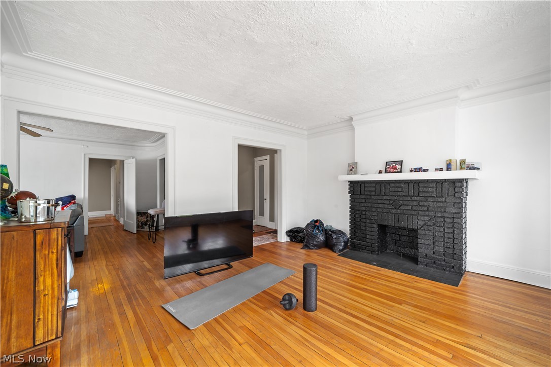 2729 Euclid Heights Boulevard Cleveland Heights OH 44106