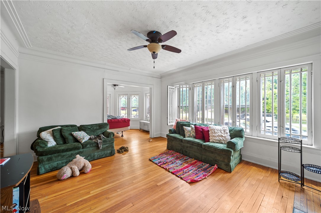 2729 Euclid Heights Boulevard Cleveland Heights OH 44106