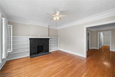 2729 Euclid Heights Boulevard Cleveland Heights OH 44106