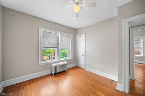 2729 Euclid Heights Boulevard Cleveland Heights OH 44106