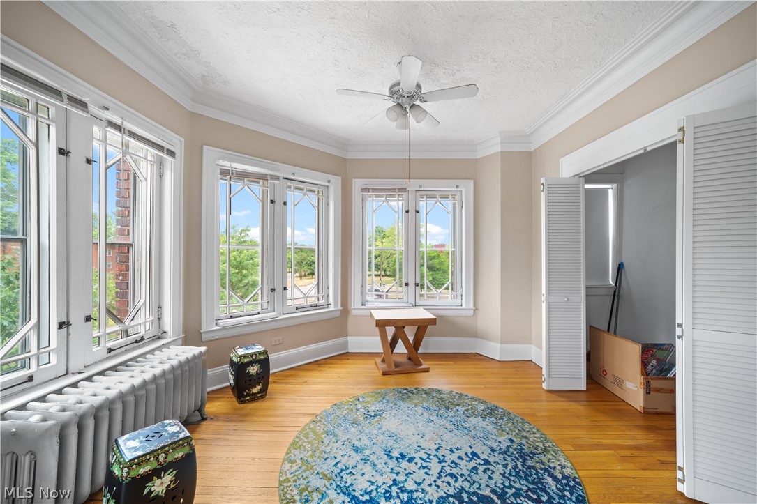 2729 Euclid Heights Boulevard Cleveland Heights OH 44106