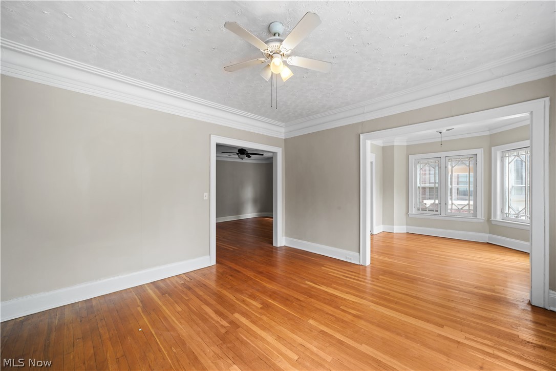 2729 Euclid Heights Boulevard Cleveland Heights OH 44106