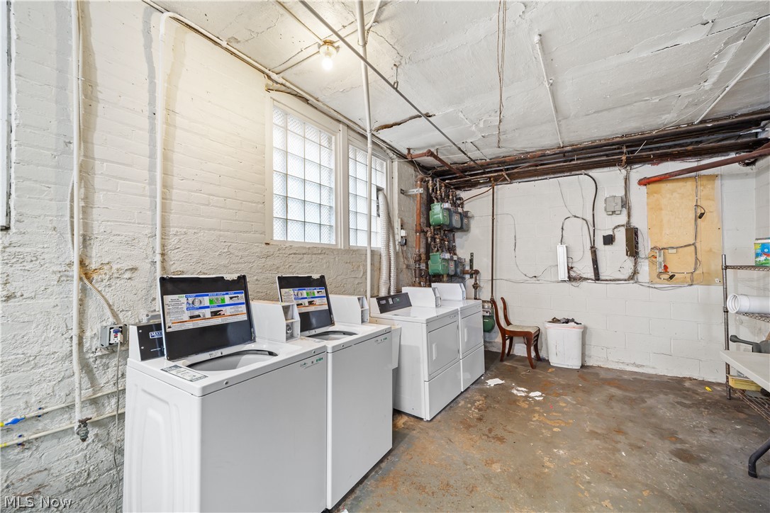 2729 Euclid Heights Boulevard Cleveland Heights OH 44106