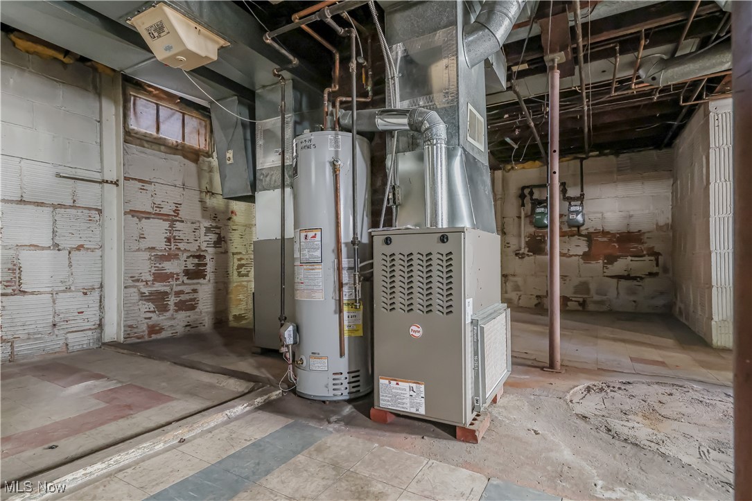 594-598 Blaine Avenue Akron OH 44310