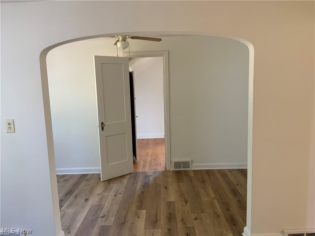 30 Cecil Street NE Navarre OH 44662