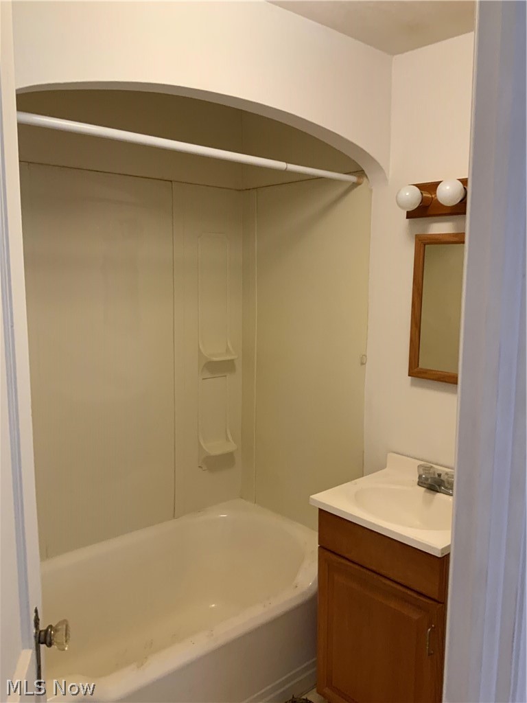 30 Cecil Street NE Navarre OH 44662
