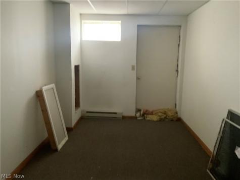 30 Cecil Street NE Navarre OH 44662