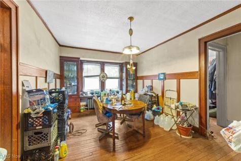 5217 Broadway Avenue Cleveland OH 44127