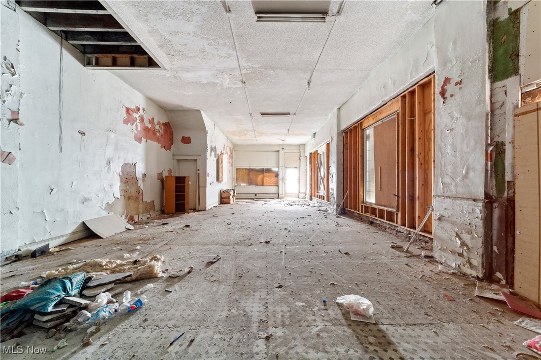 5217 Broadway Avenue Cleveland OH 44127