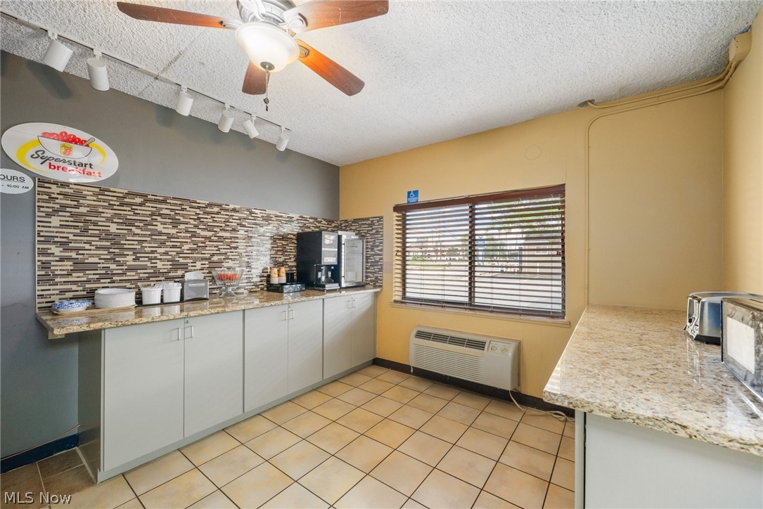 1704 E Perry Street Port Clinton OH 43452