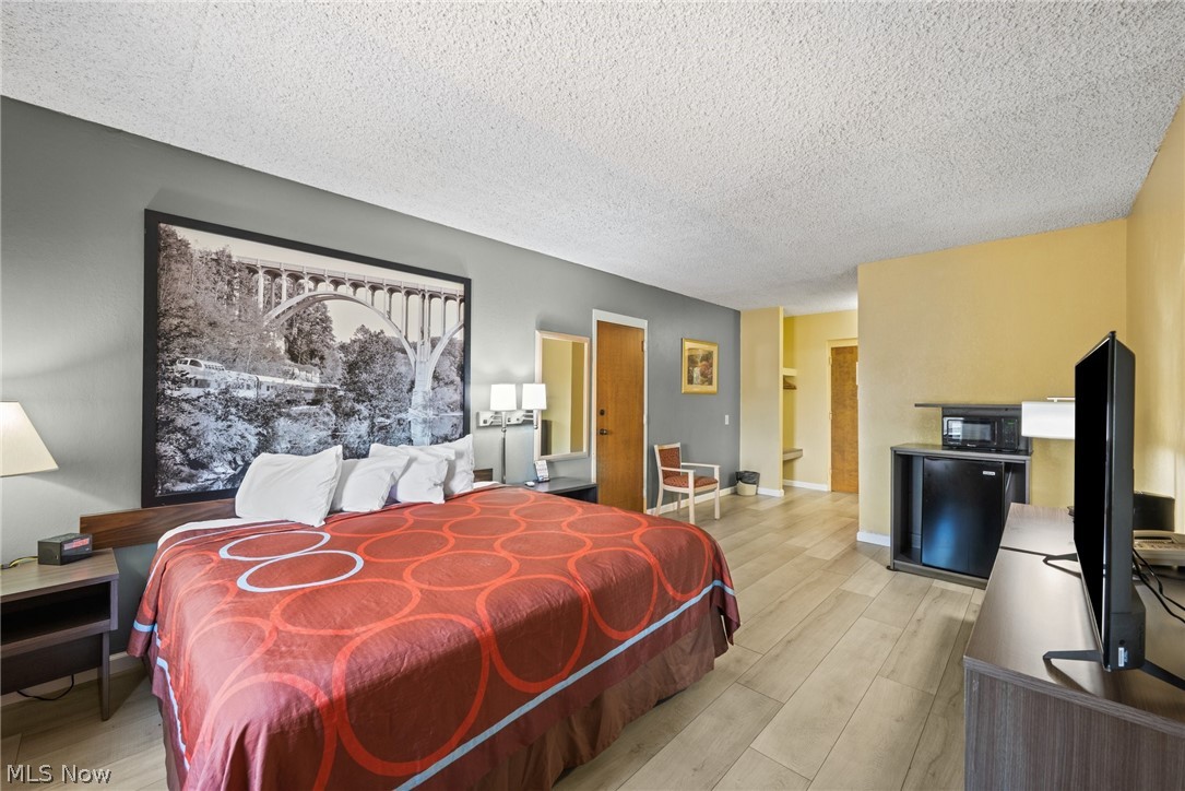 1704 E Perry Street Port Clinton OH 43452