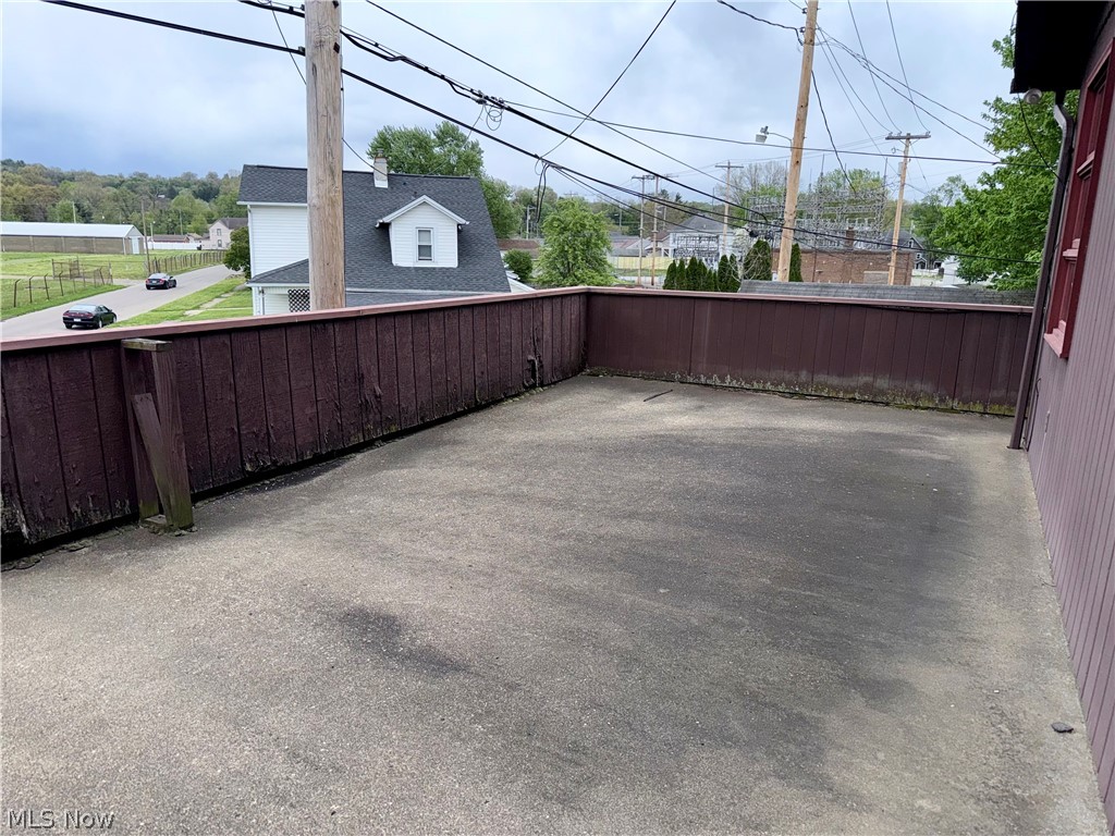 805 Denman Avenue Coshocton OH 43812