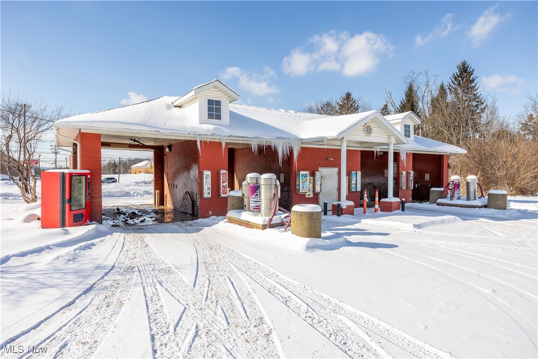 247 W Aurora Road Northfield OH 44067