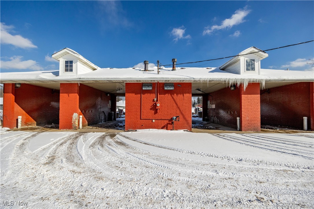 247 W Aurora Road Northfield OH 44067