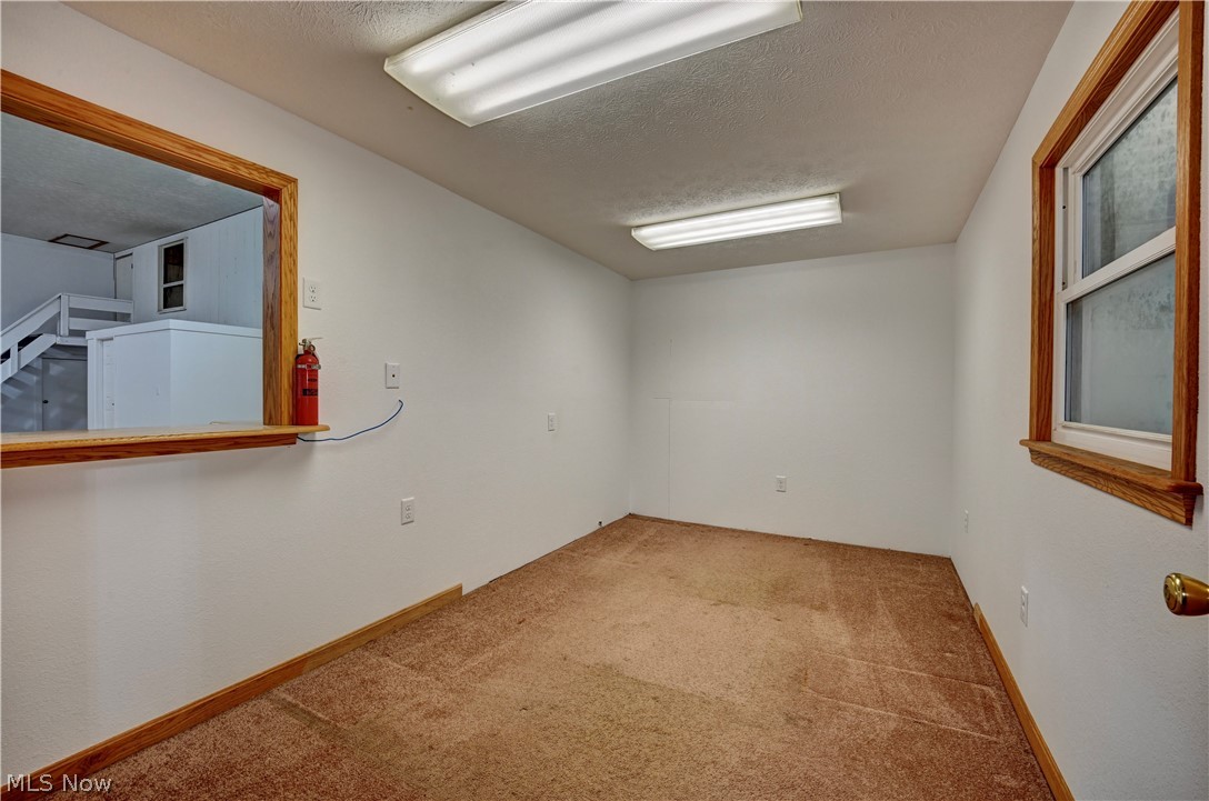 12870 Lincoln Street SE Paris OH 44669