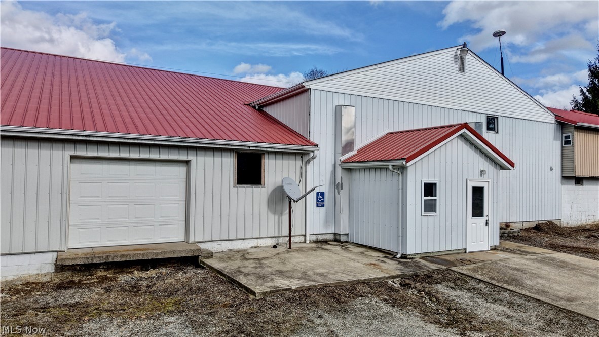 12870 Lincoln Street SE Paris OH 44669