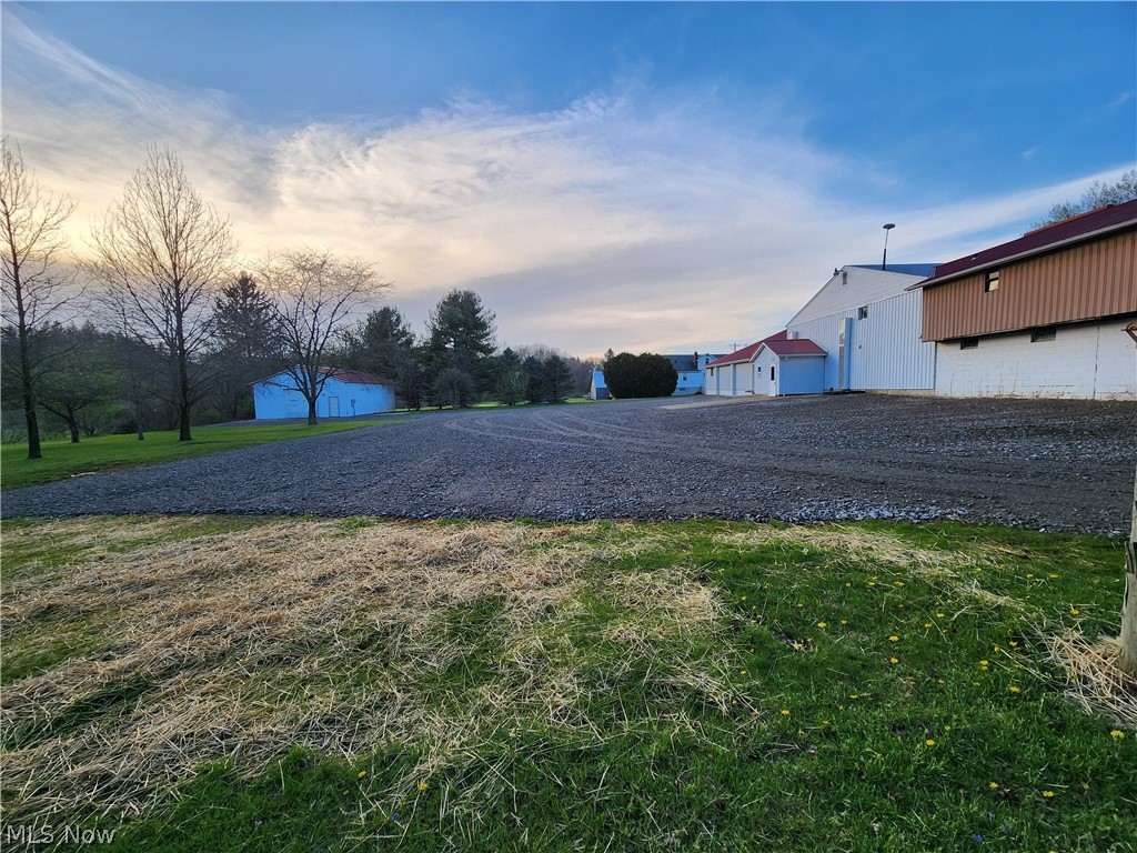 12870 Lincoln Street SE Paris OH 44669