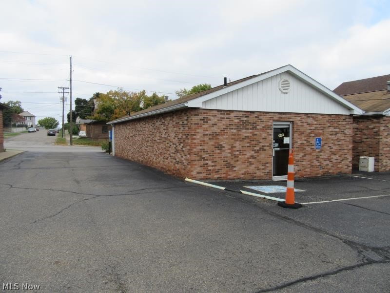 2008 Maple Avenue Zanesville OH 43701