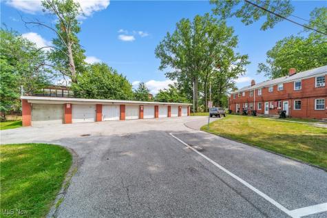 522 Clearview Drive Euclid OH 44123