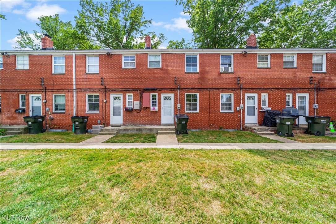 522 Clearview Drive Euclid OH 44123